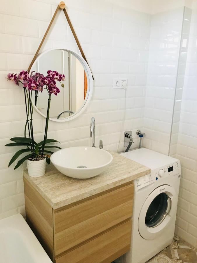 Belvarosi Studio Apartman Kecskemet Bagian luar foto